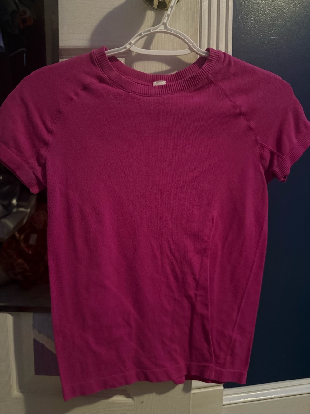 Women's Short Sleeve athletic top in Vibrant Fuchsia Pink
